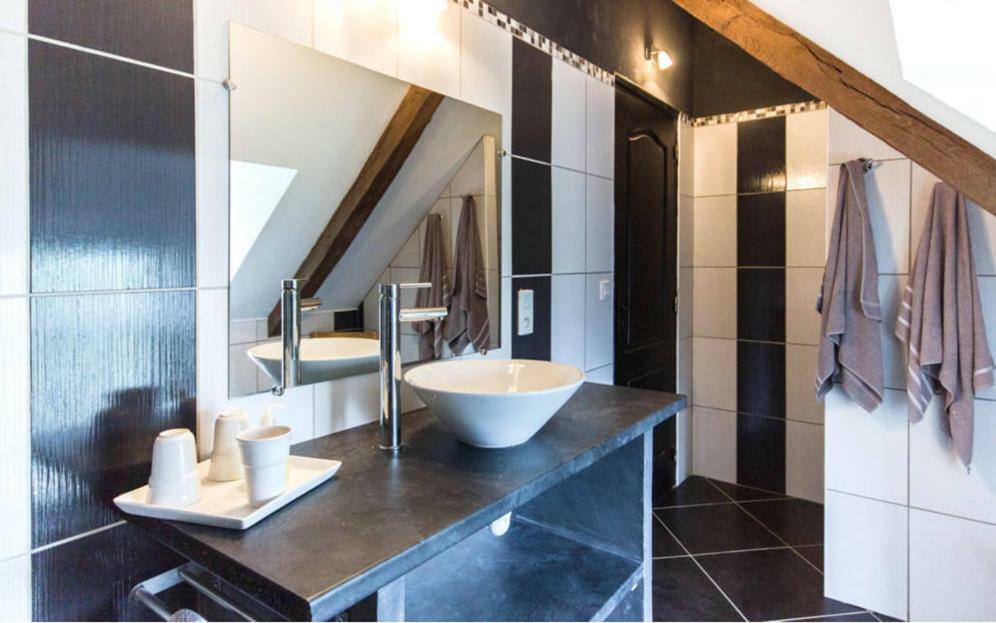 Chambres D'Hotes Dinan Trevron Exterior photo